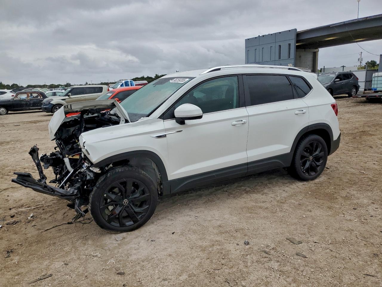 2022 Volkswagen Taos