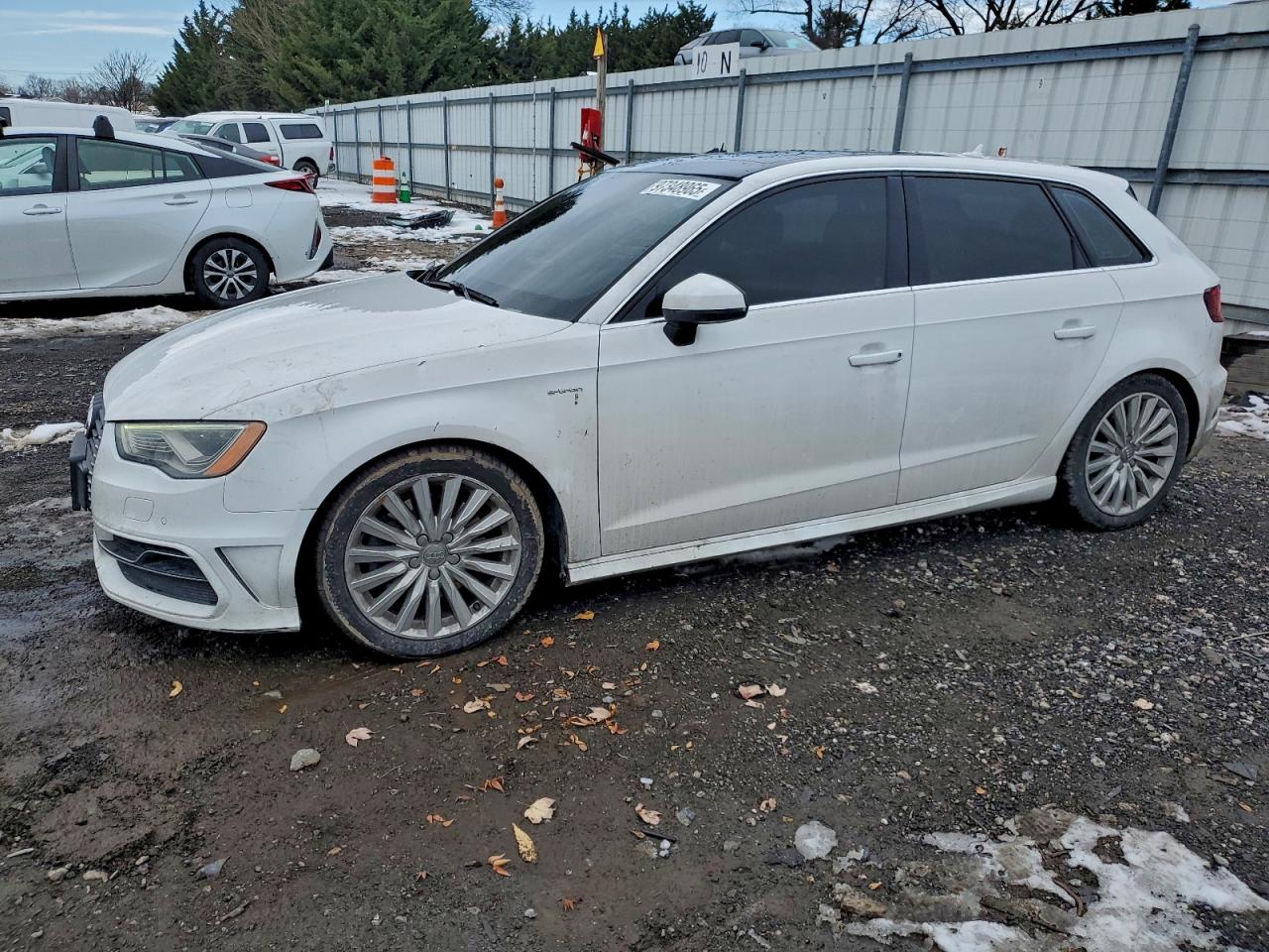 2016 Audi A3 e-tron