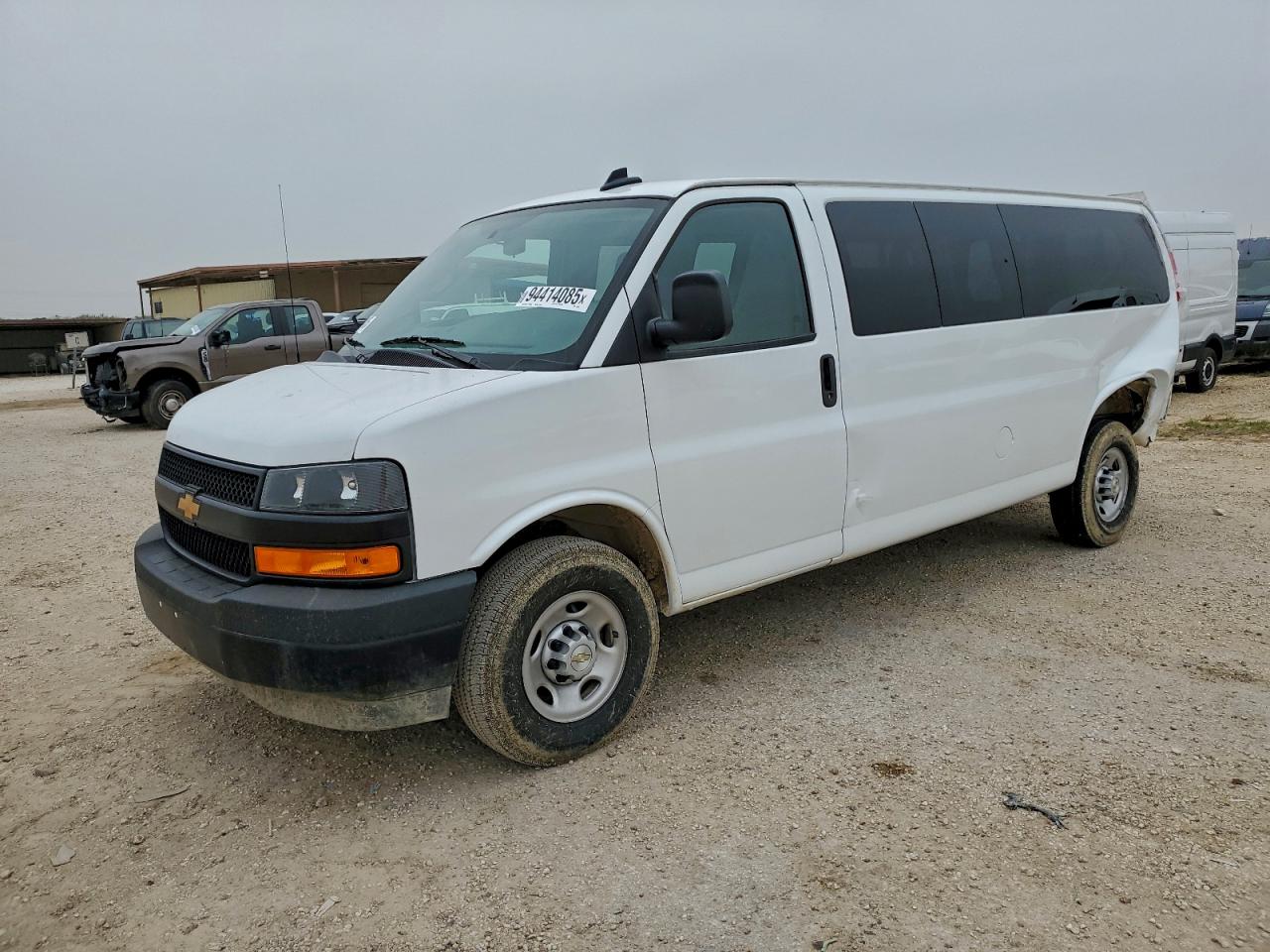 2025 Chevrolet Express 3500