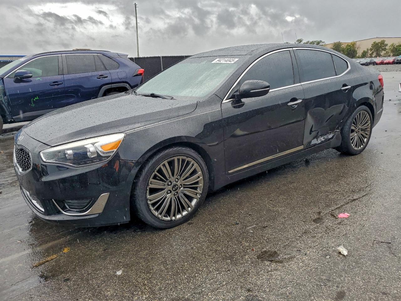 2014 Kia Cadenza