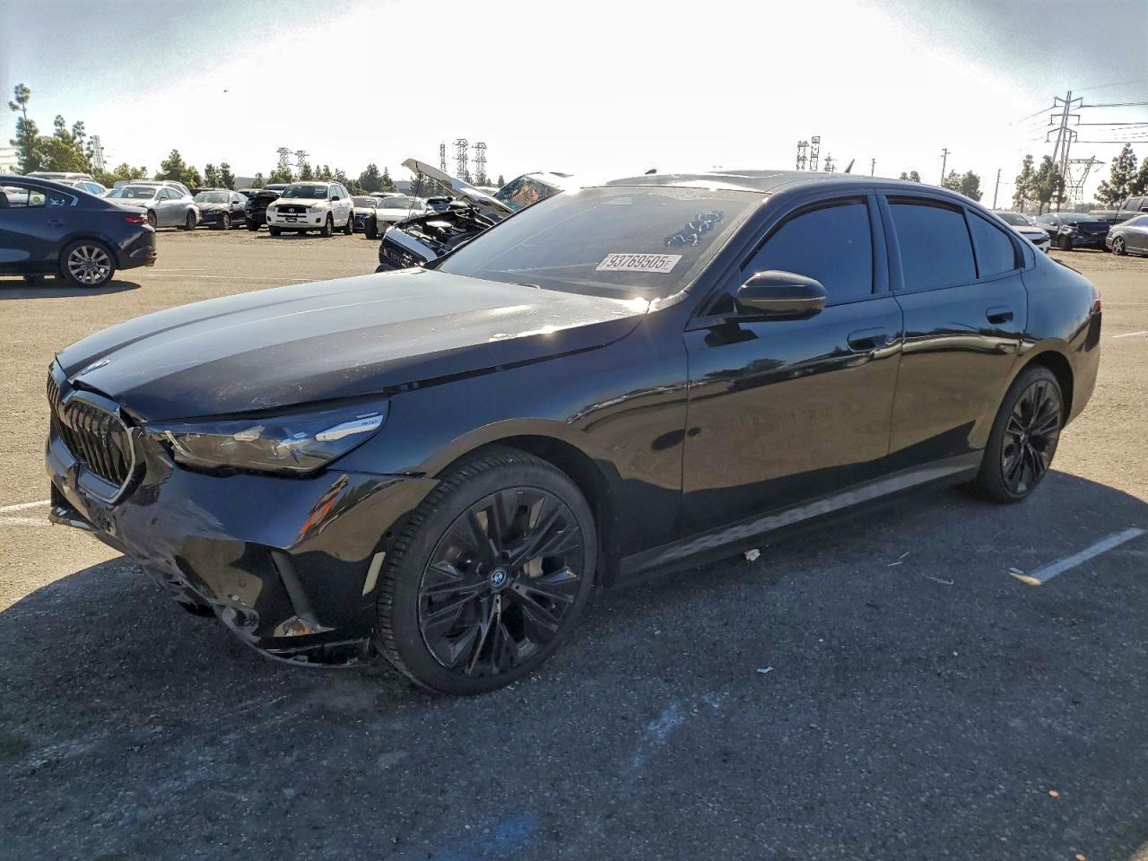BMW i5