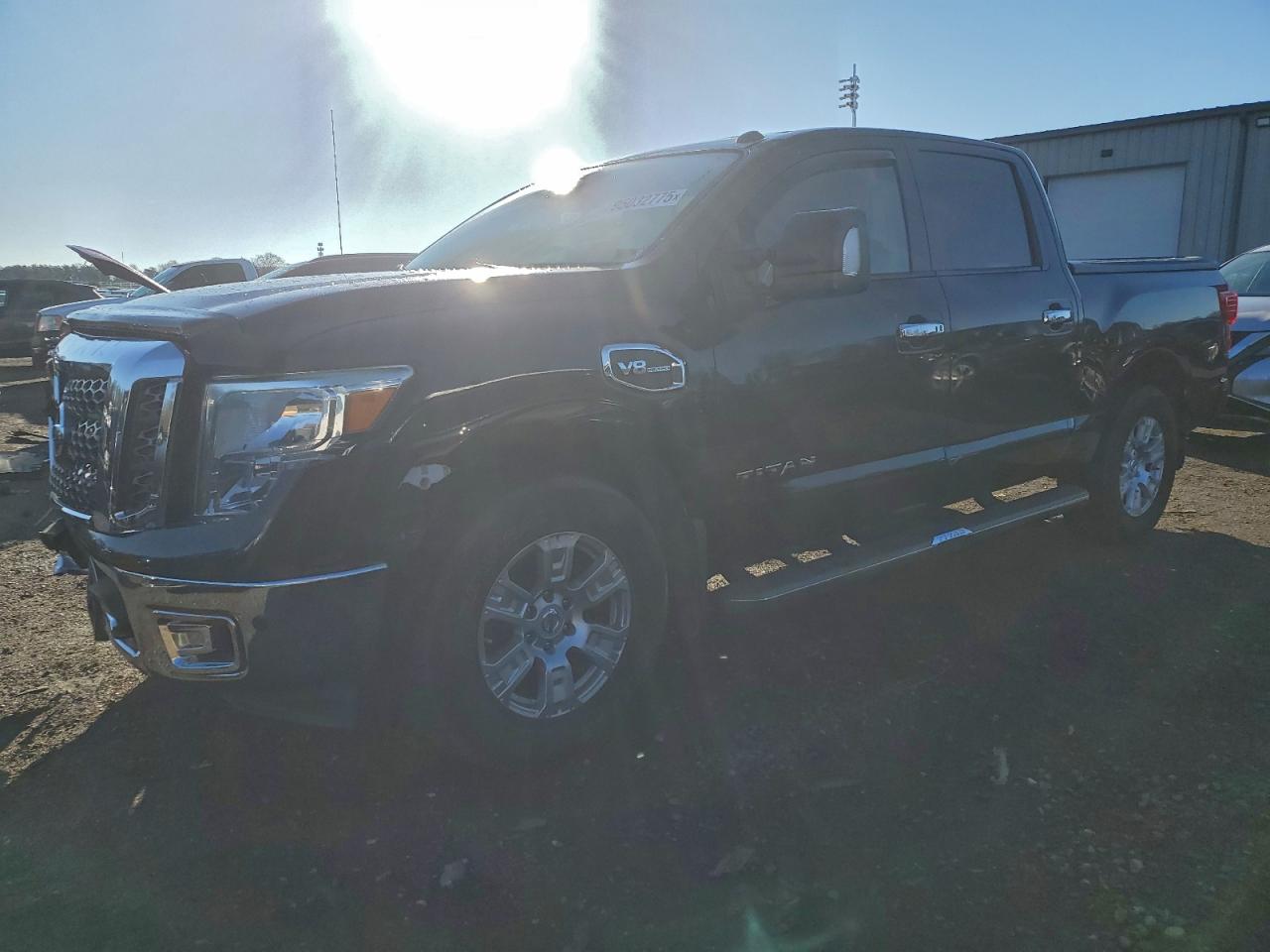 2017 Nissan Titan