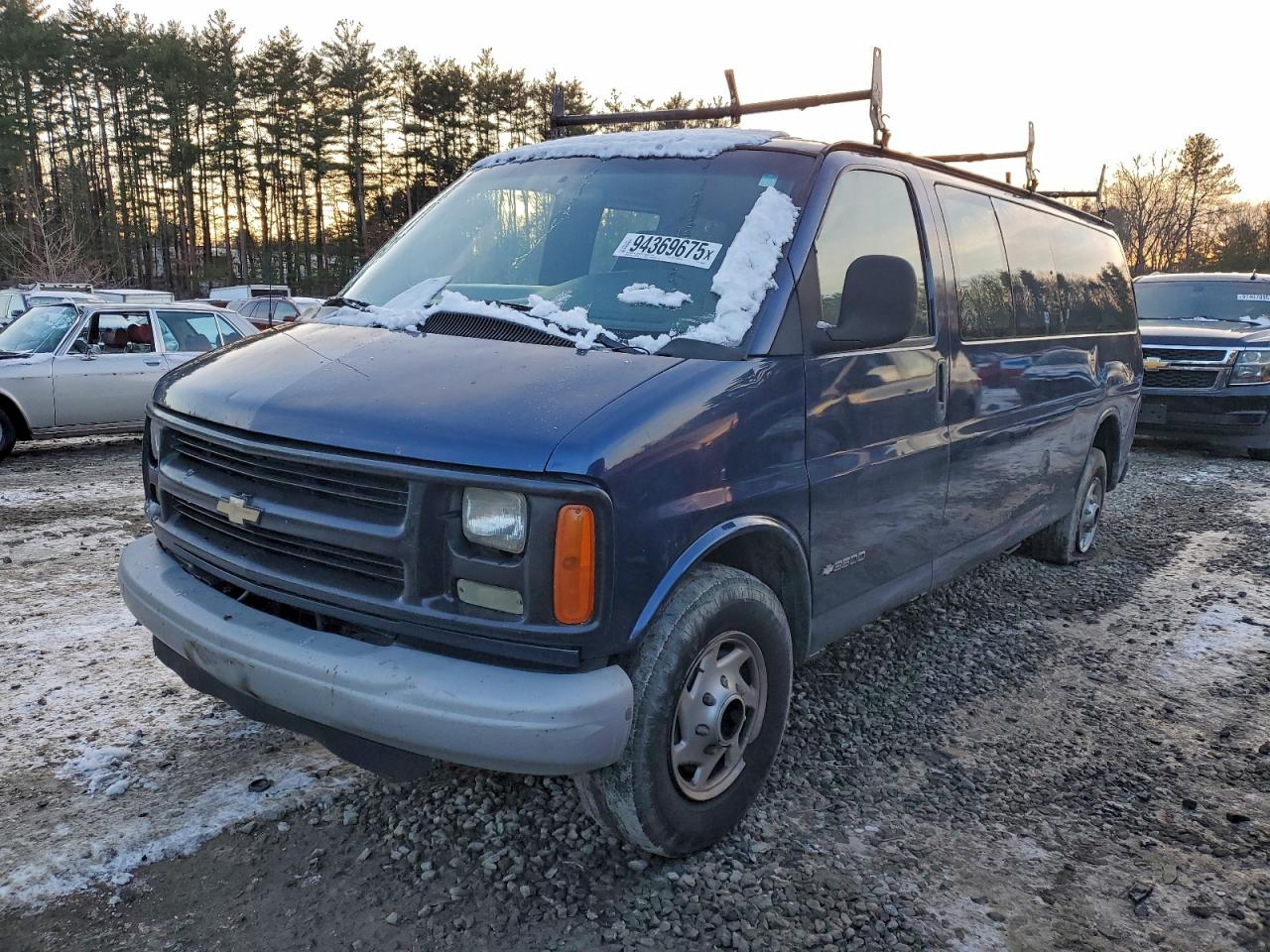 2001 Chevrolet Express 3500