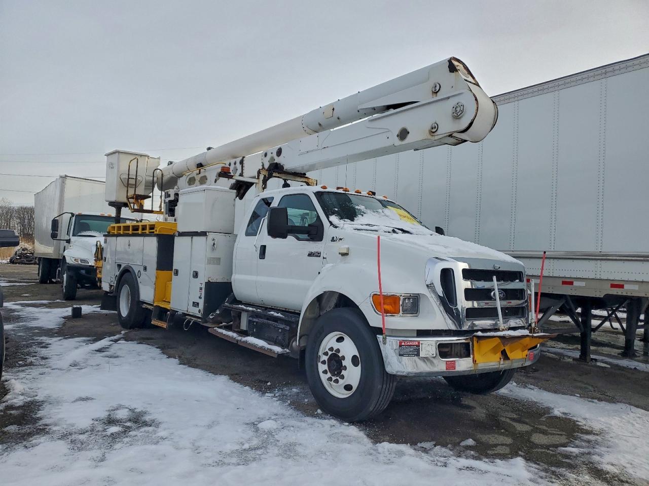 2012 Ford F-750