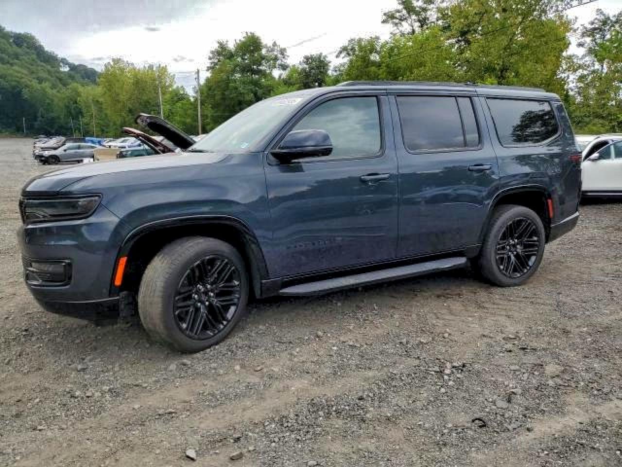 2022 Jeep Wagoneer