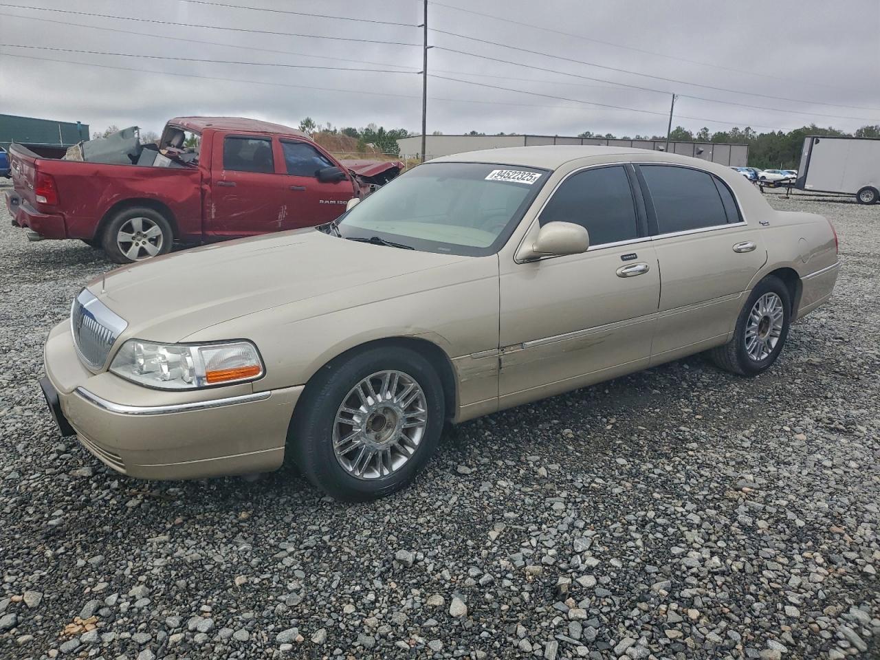 2009 Lincoln Town Car