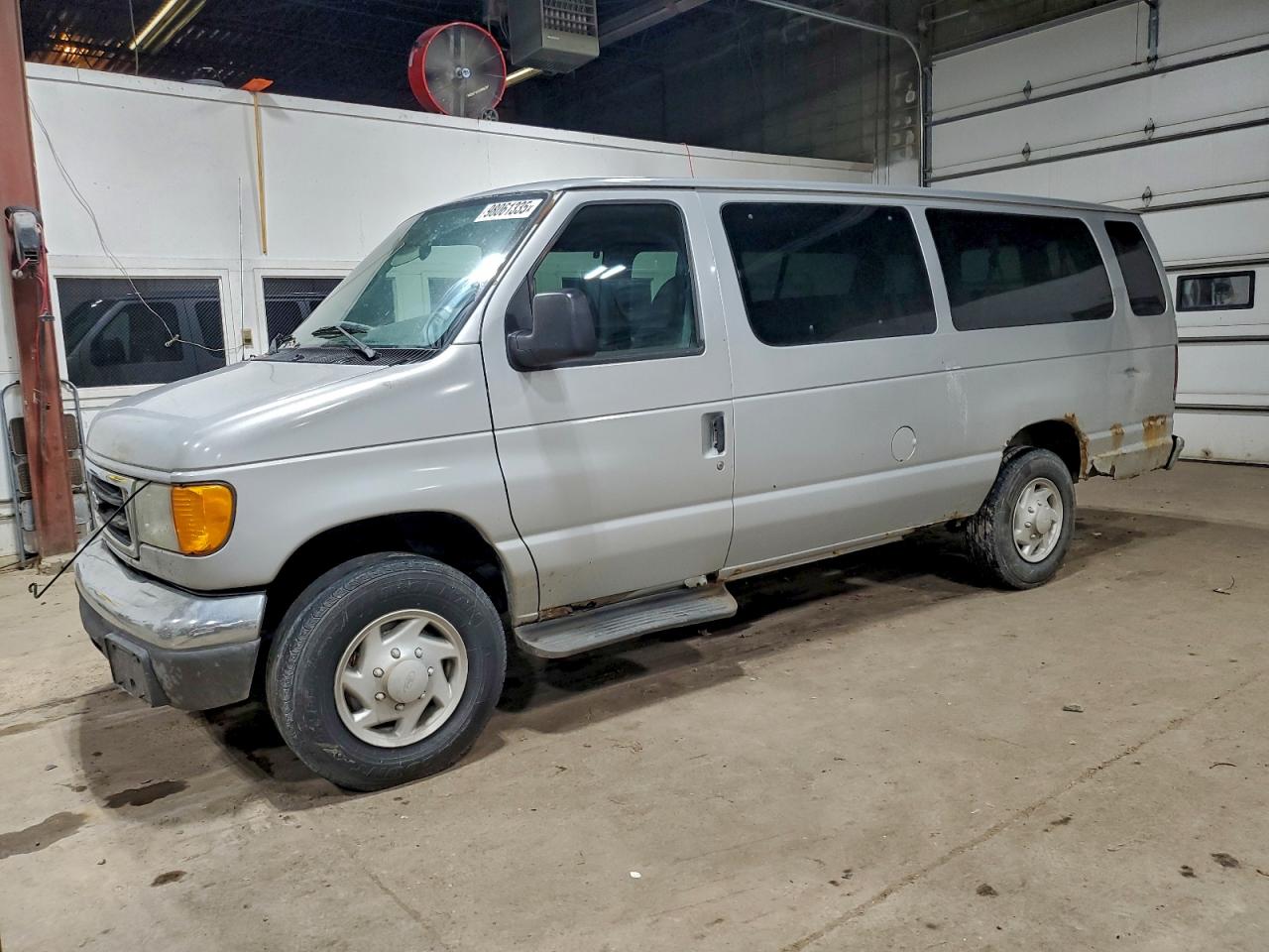 2005 Ford Econoline E350
