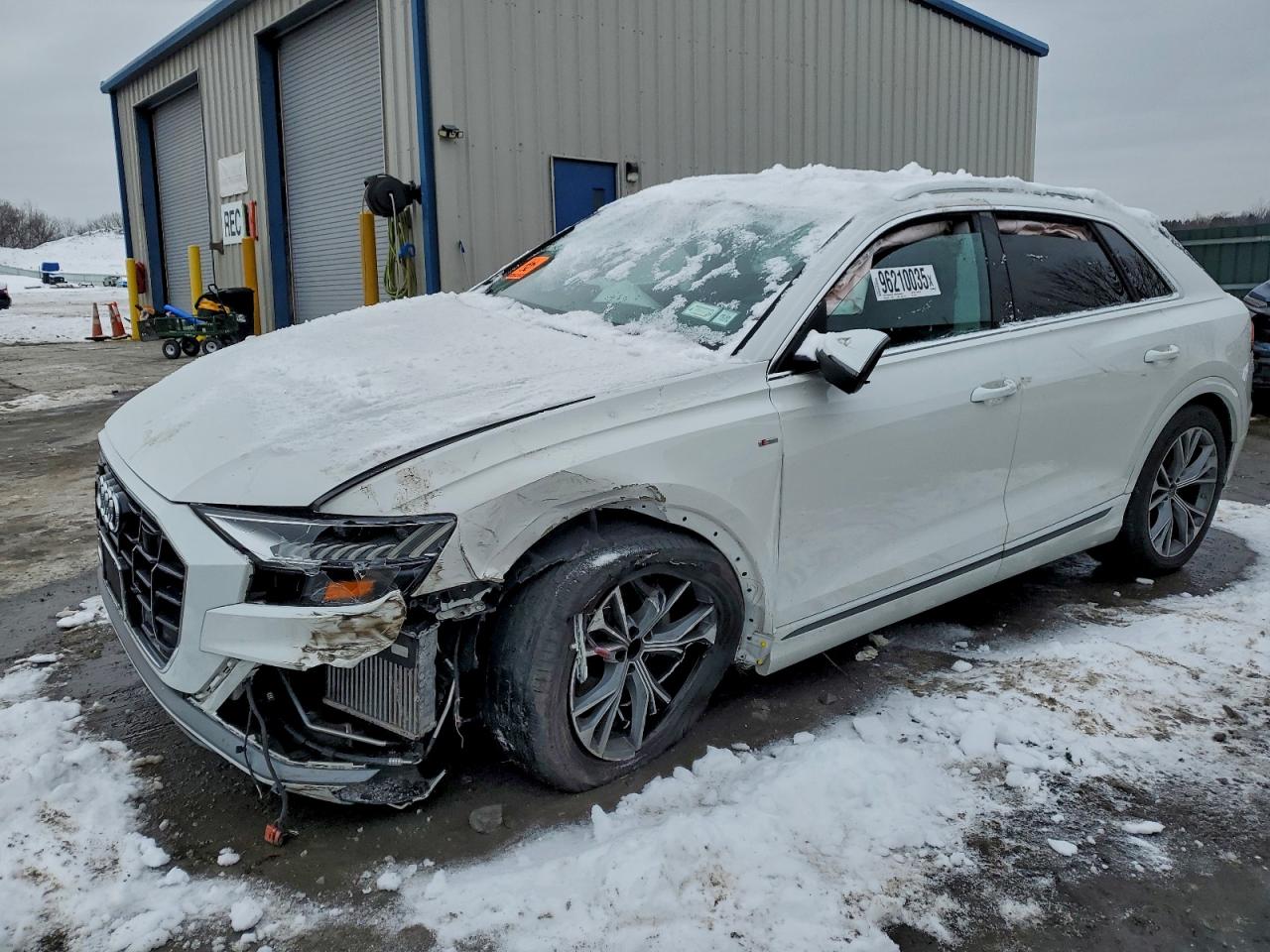 2023 Audi Q8