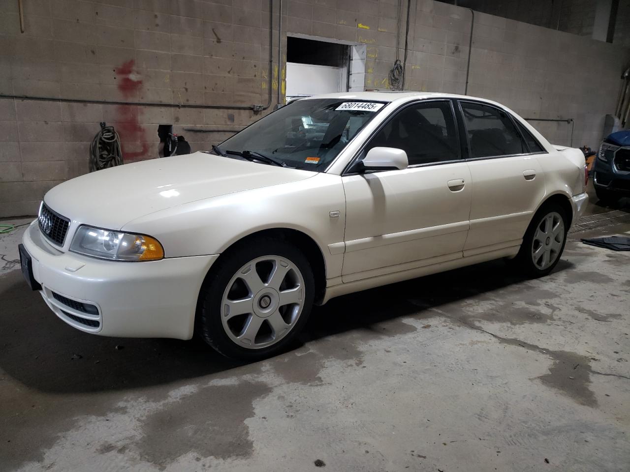2001 Audi S4 2.7 qua