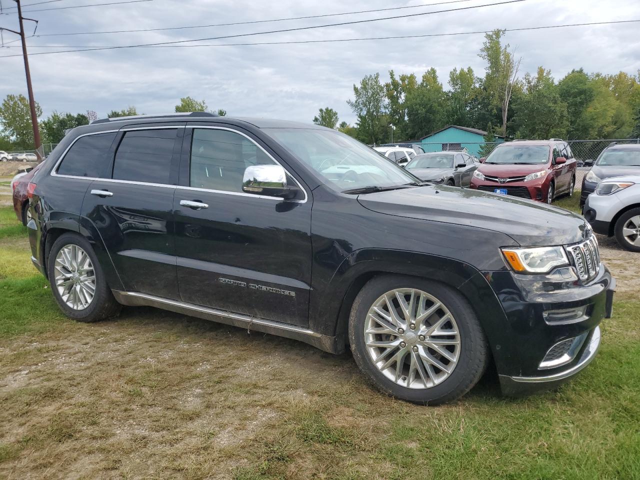 2018 Jep Grand cherokee summit