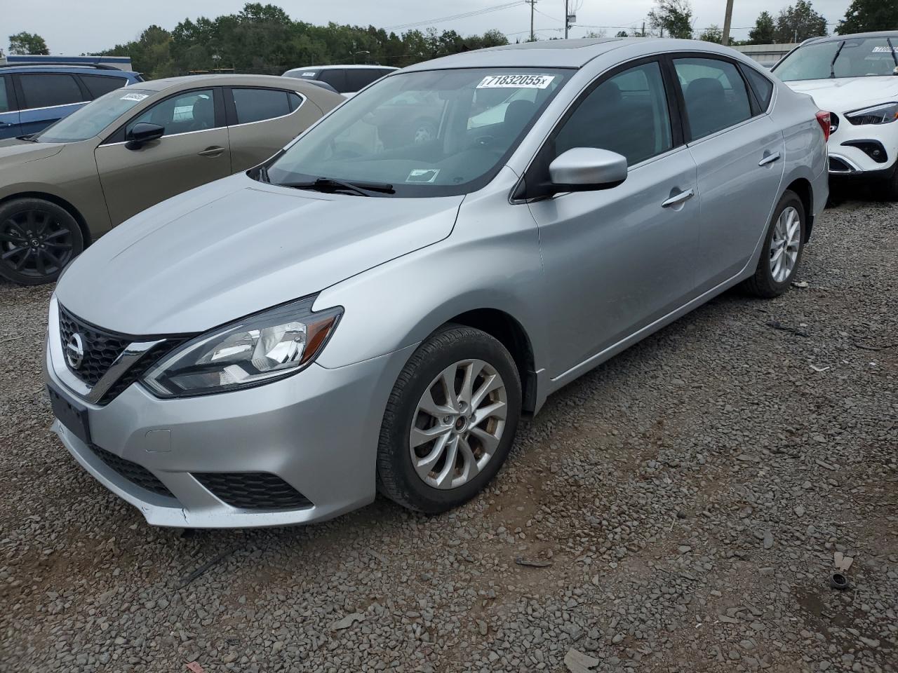 Niss Sentra s
